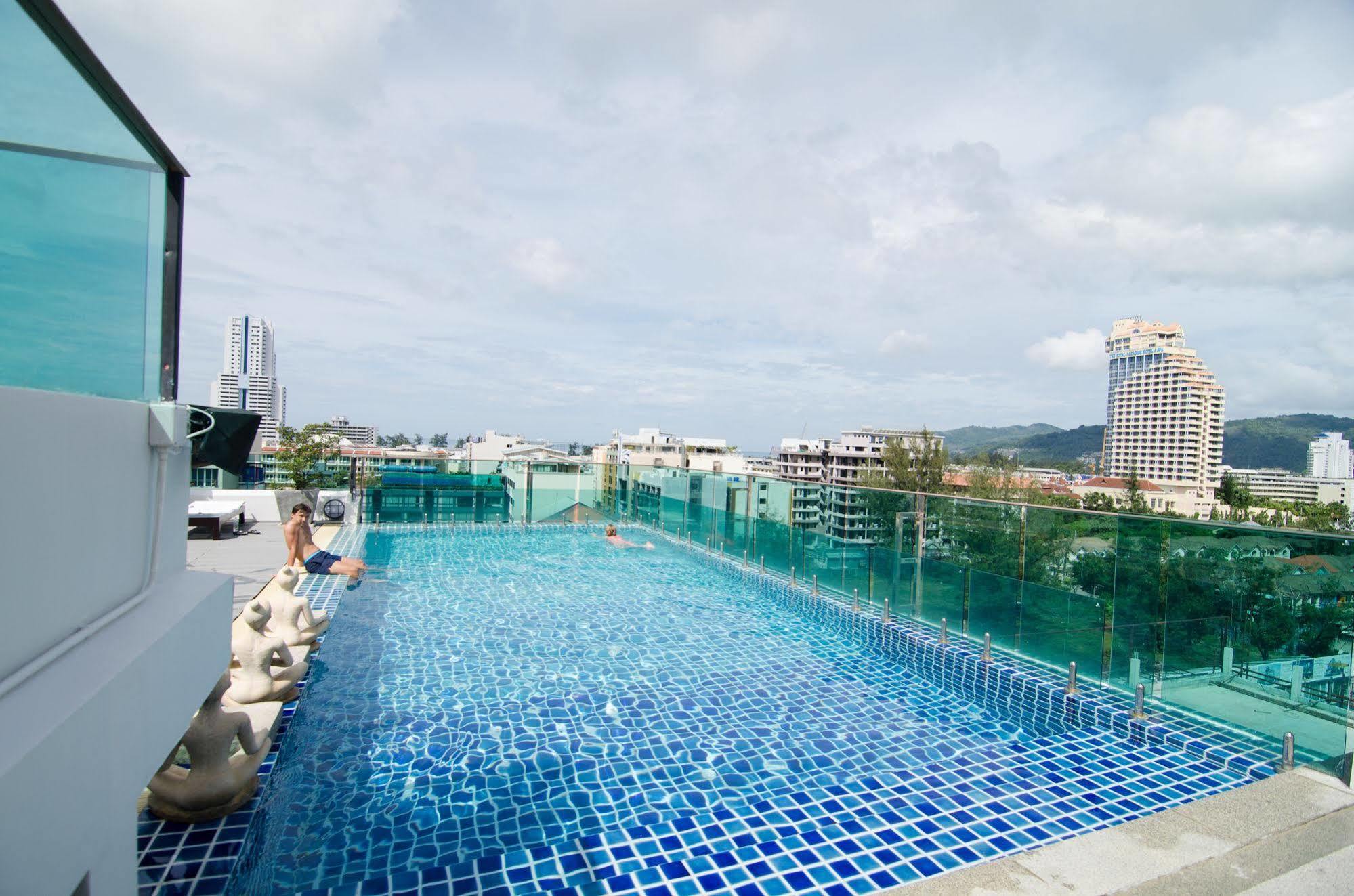 Mirage Express Patong Phuket Hotel Zewnętrze zdjęcie